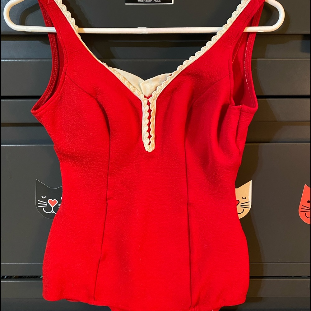 Like New 50’s swimwear